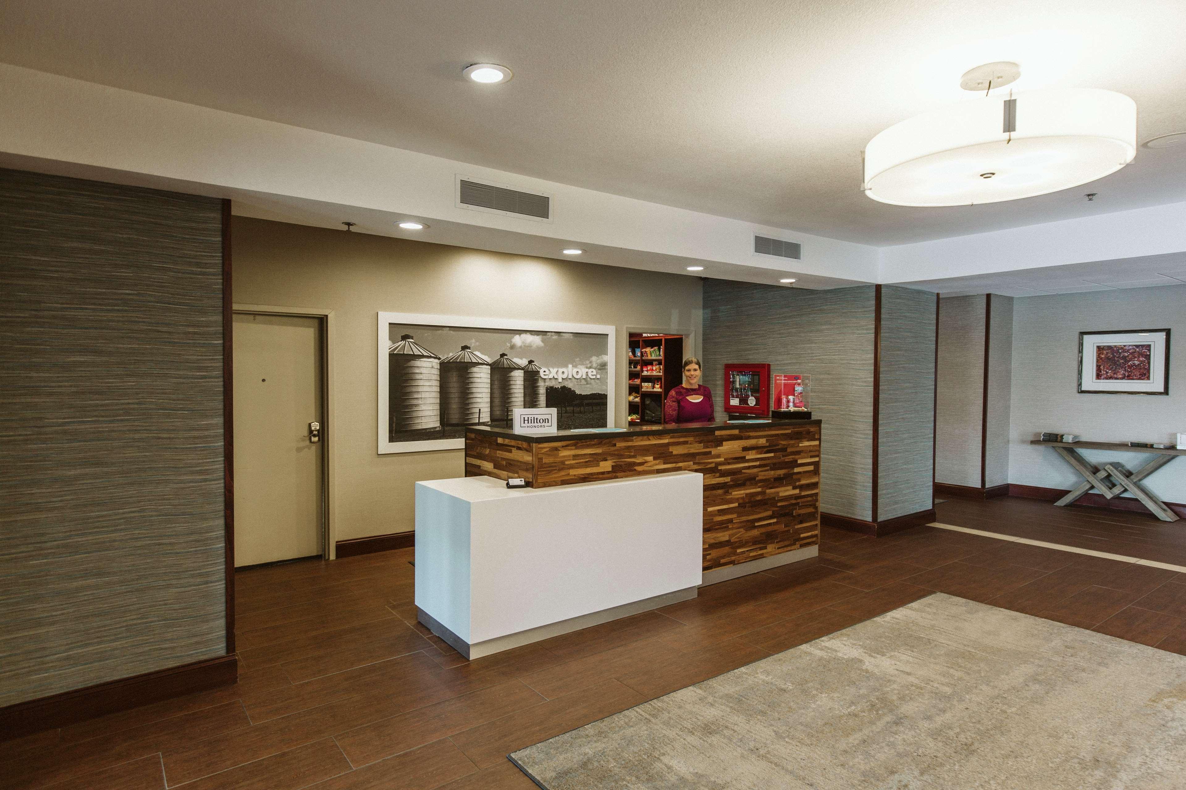 Hampton Inn Bismarck Luaran gambar