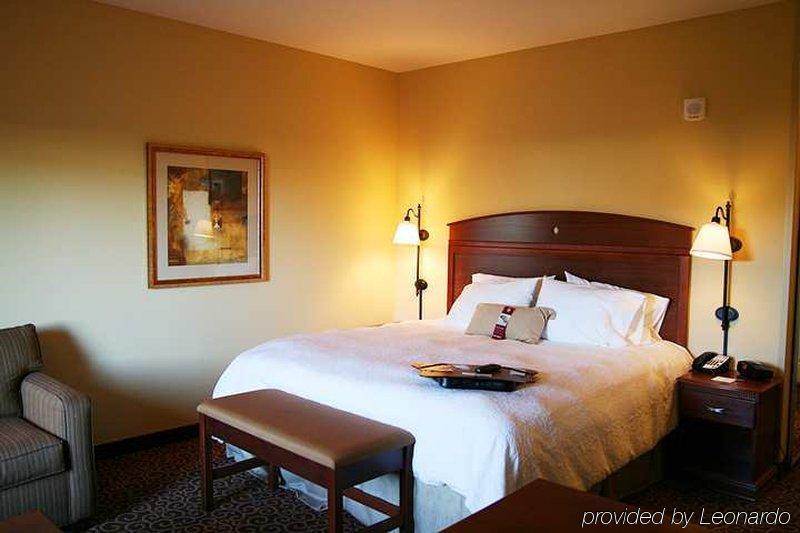 Hampton Inn Bismarck Bilik gambar